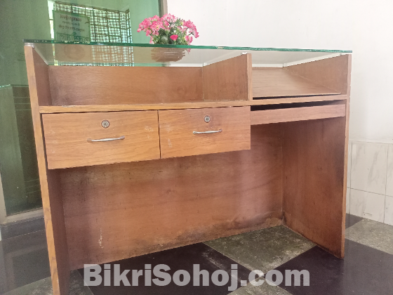 reception table